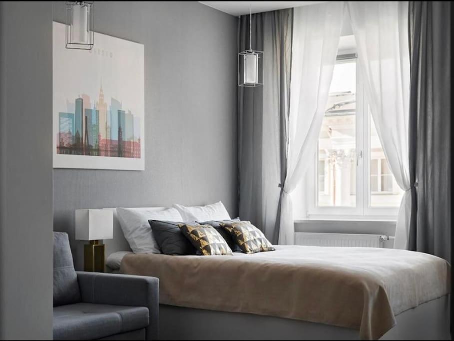 Nowy Swiat 60 - 170 M Do Metra - Prywatne Mieszkanie W Centrum Warszawy - Better Rental ワルシャワ エクステリア 写真